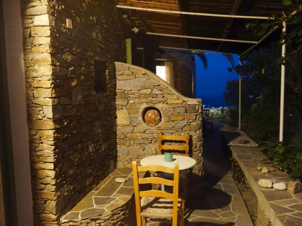 Το Κατἑ Aparthotel Artemonas Exteriör bild