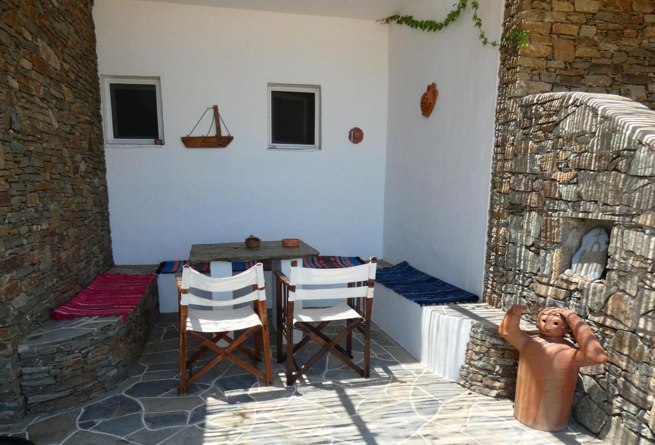 Το Κατἑ Aparthotel Artemonas Exteriör bild